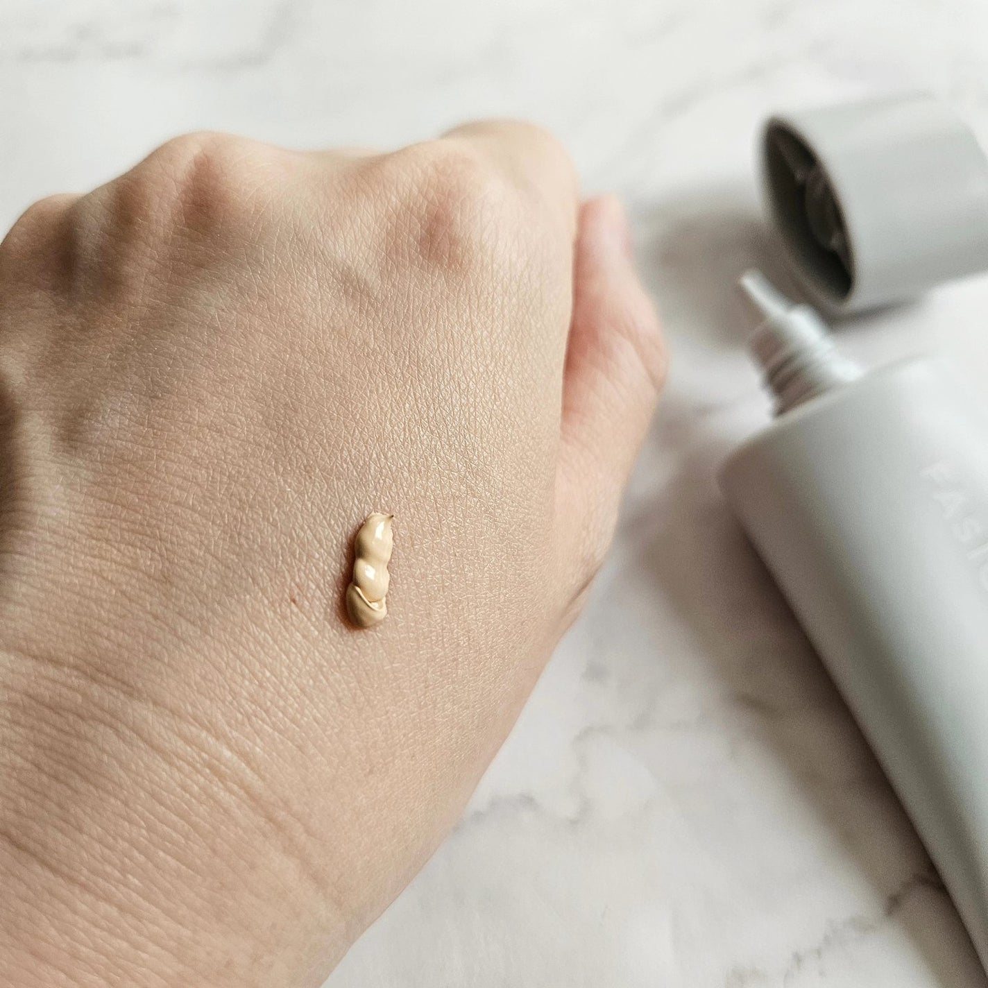 エアリーステイ BB ティント UV/FASIO/BBクリームを使ったクチコミ(2枚目)