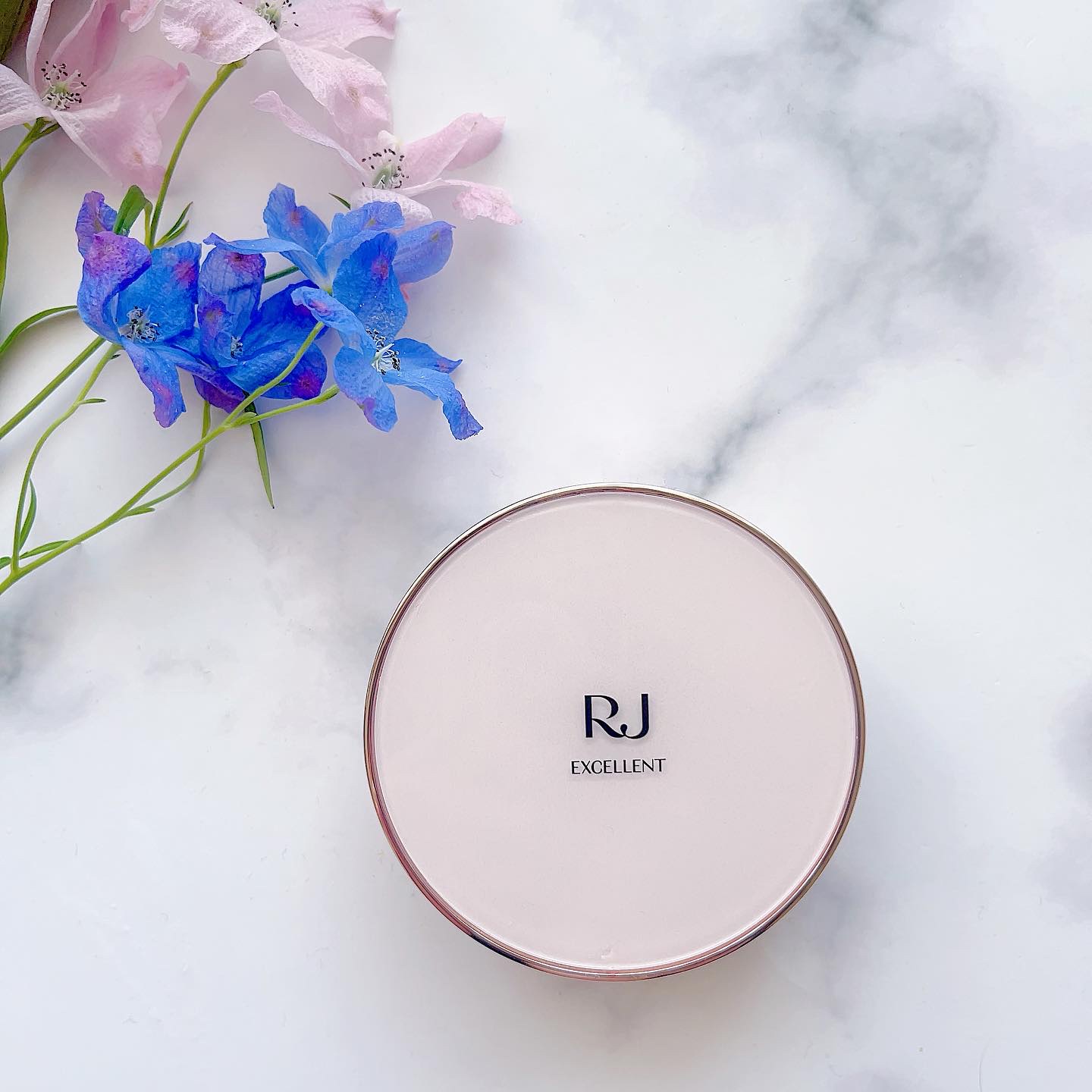 RJ エクセレント 薬用エッセンスインクッション BB/アピセラピーコスメティクス/クッションファンデーションを使ったクチコミ（2枚目）