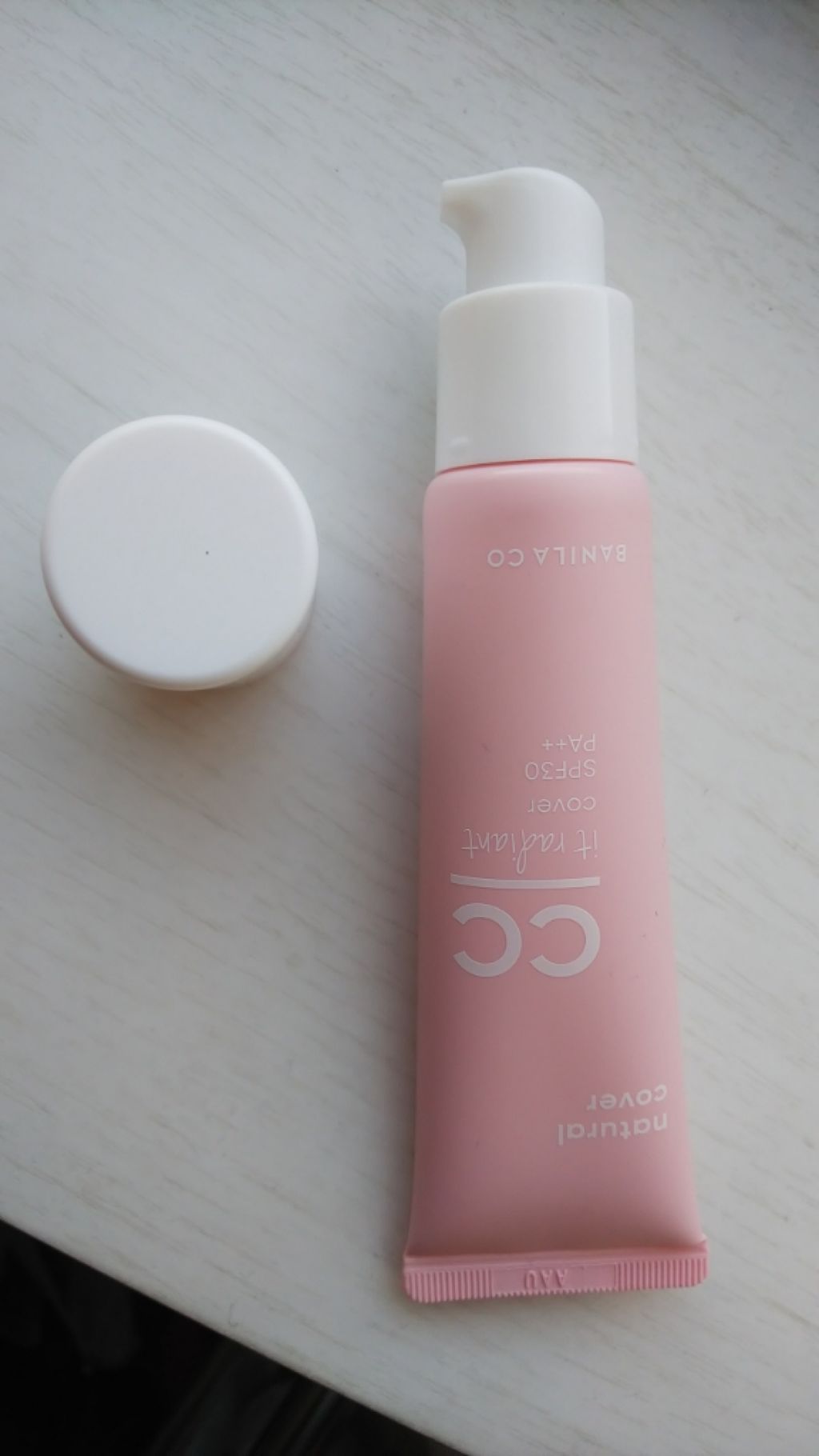 BANILA CO ラディアント CCクリームのクチコミ「⭐️バニラコ
🖤イットラディアントCCカバークリーム
Q10で購入。
youtuberのてんち.....」（2枚目）