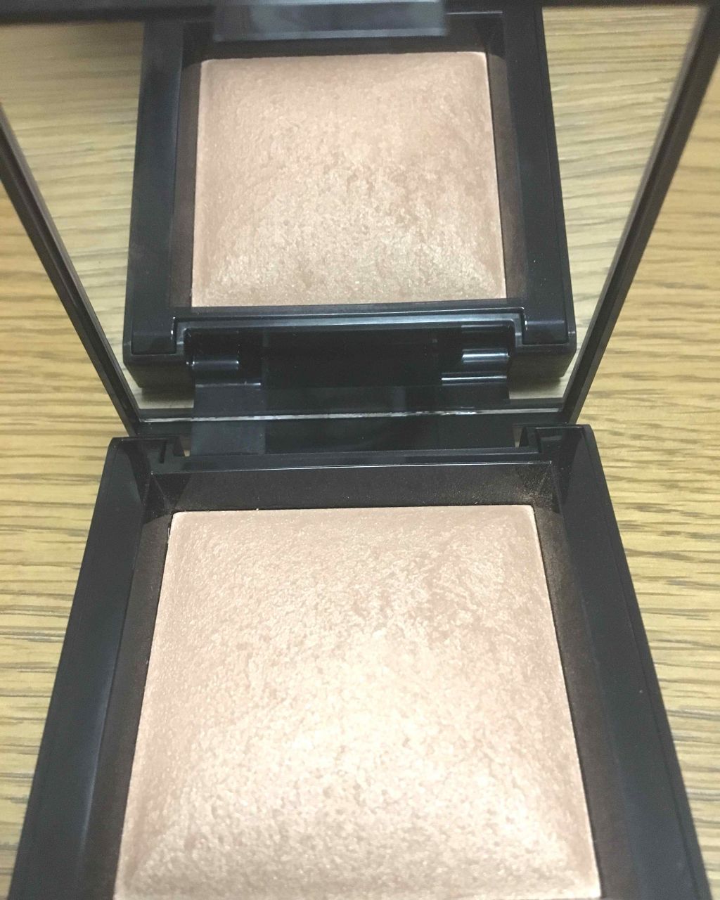 インビジブル ブロンズ/bareMinerals/プレストパウダーを使ったクチコミ（1枚目）