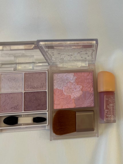 グロウフルールチークス(ブレンドタイプ)/キャンメイク/パウダーチークを使ったクチコミ(1枚目)