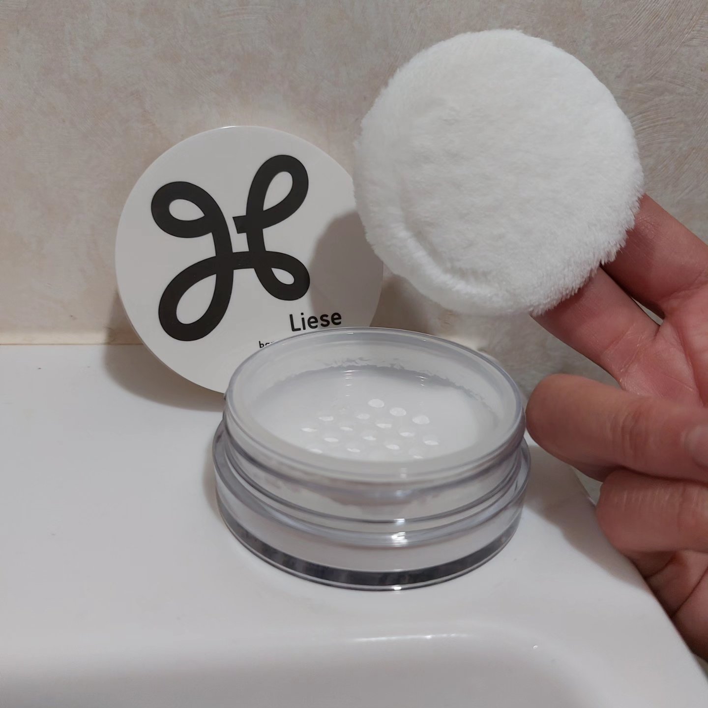 前髪リセットパウダー/リーゼ/その他スタイリングを使ったクチコミ（3枚目）