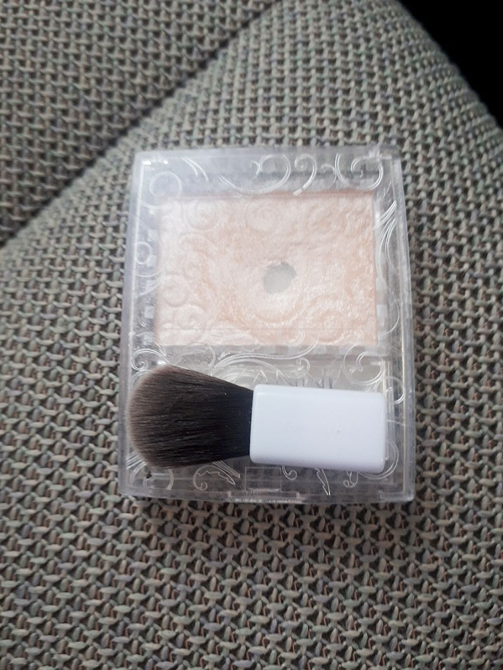 チーク カラー(ブラシ付)/ちふれ/パウダーチークを使ったクチコミ（1枚目）