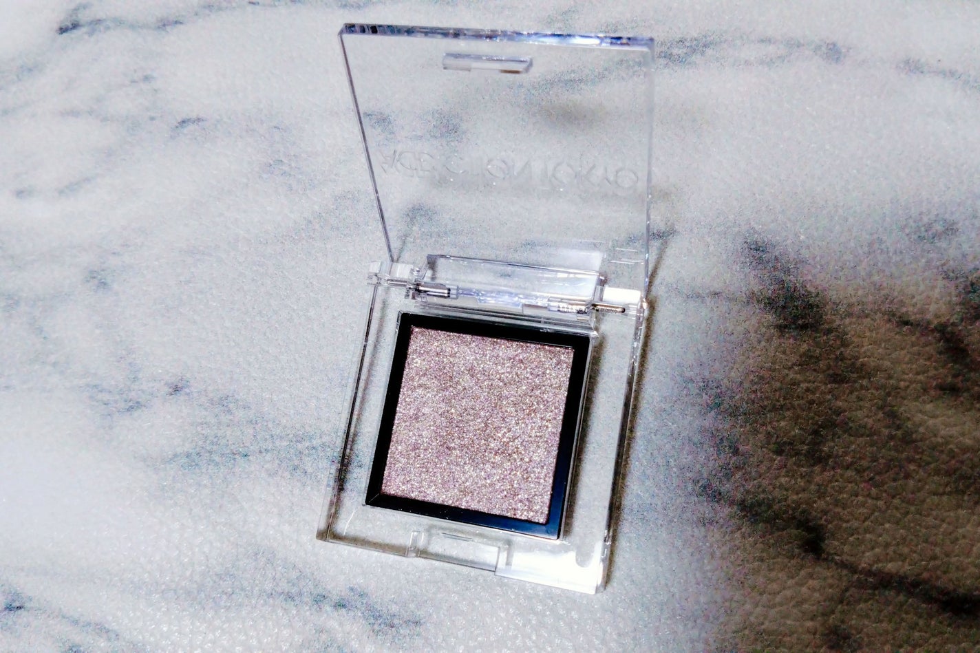 アディクション ザ アイシャドウ スパークル/ADDICTION/単色アイシャドウを使ったクチコミ(2枚目)