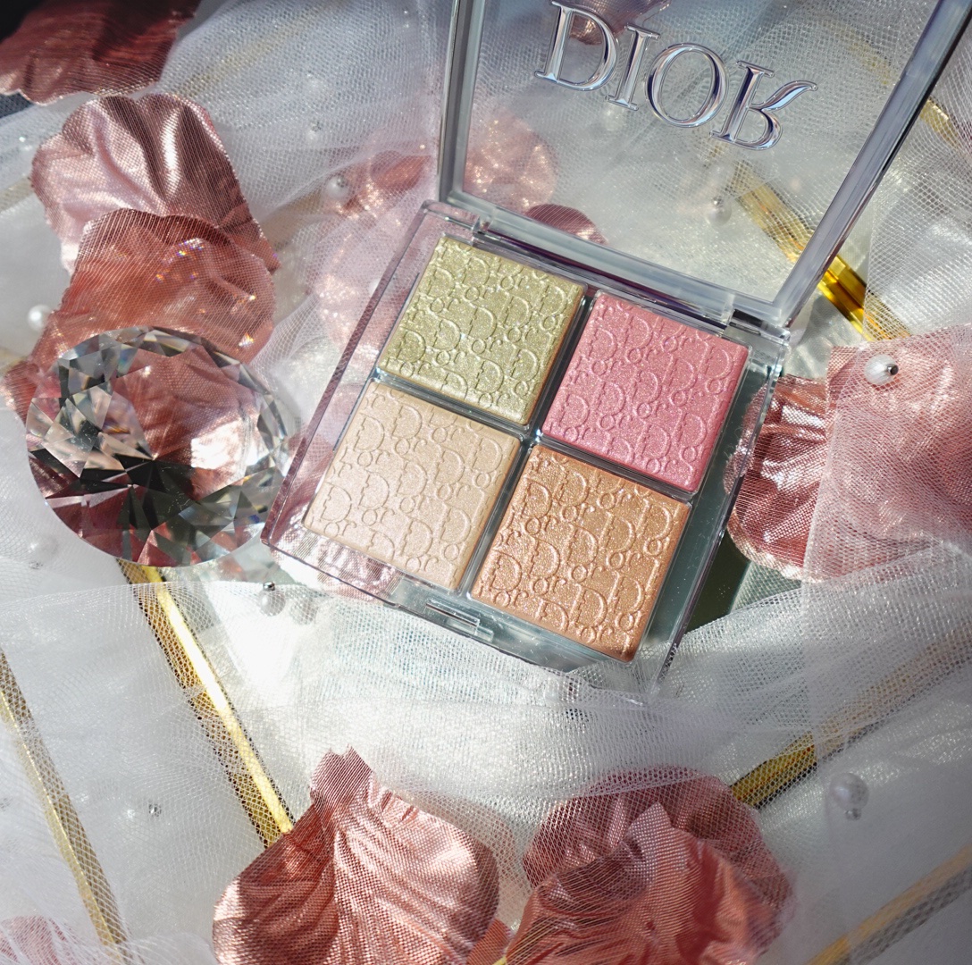 ディオール バックステージ フェイス グロウ パレット/Dior/ハイライトを使ったクチコミ（2枚目）