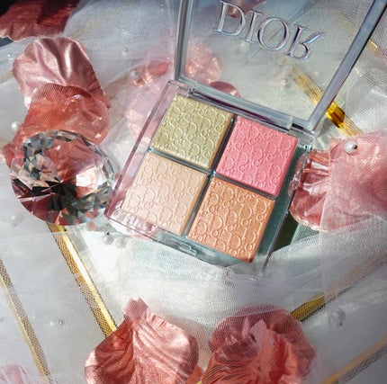ディオール バックステージ フェイス グロウ パレット/Dior/ハイライトを使ったクチコミ(2枚目)