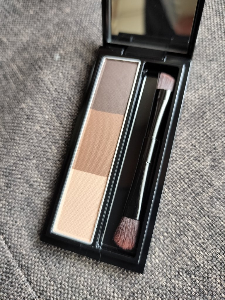 ヴィセ リシェ アイブロウパウダー/Visée/パウダーアイブロウを使ったクチコミ（1枚目）