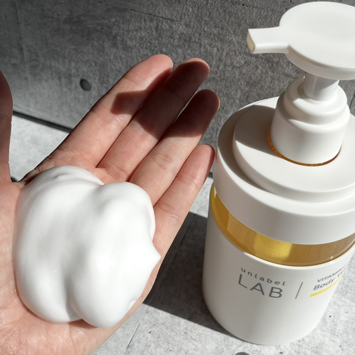 アンレーベル　ラボ　V　クリーミーモイスト　ボディウォッシュ/unlabel/ボディソープを使ったクチコミ（3枚目）