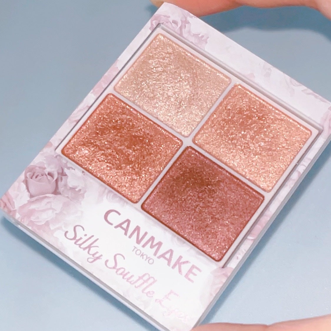 シルキースフレアイズ/キャンメイク/アイシャドウパレットを使ったクチコミ(3枚目)