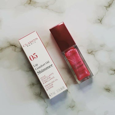 コンフォート リップオイル シマー 05 プリティインピンク(限定)/CLARINS/リップグロスを使ったクチコミ（1枚目）