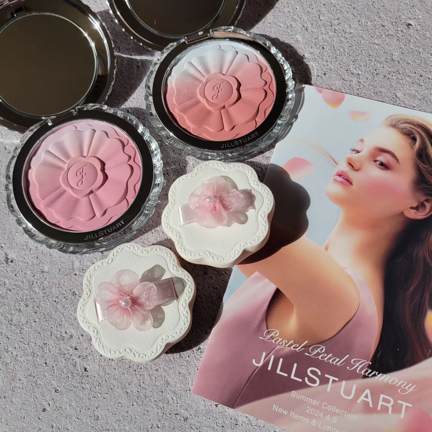 ジルスチュアート パステルペタル ブラッシュ/JILL STUART/パウダーチークを使ったクチコミ(1枚目)