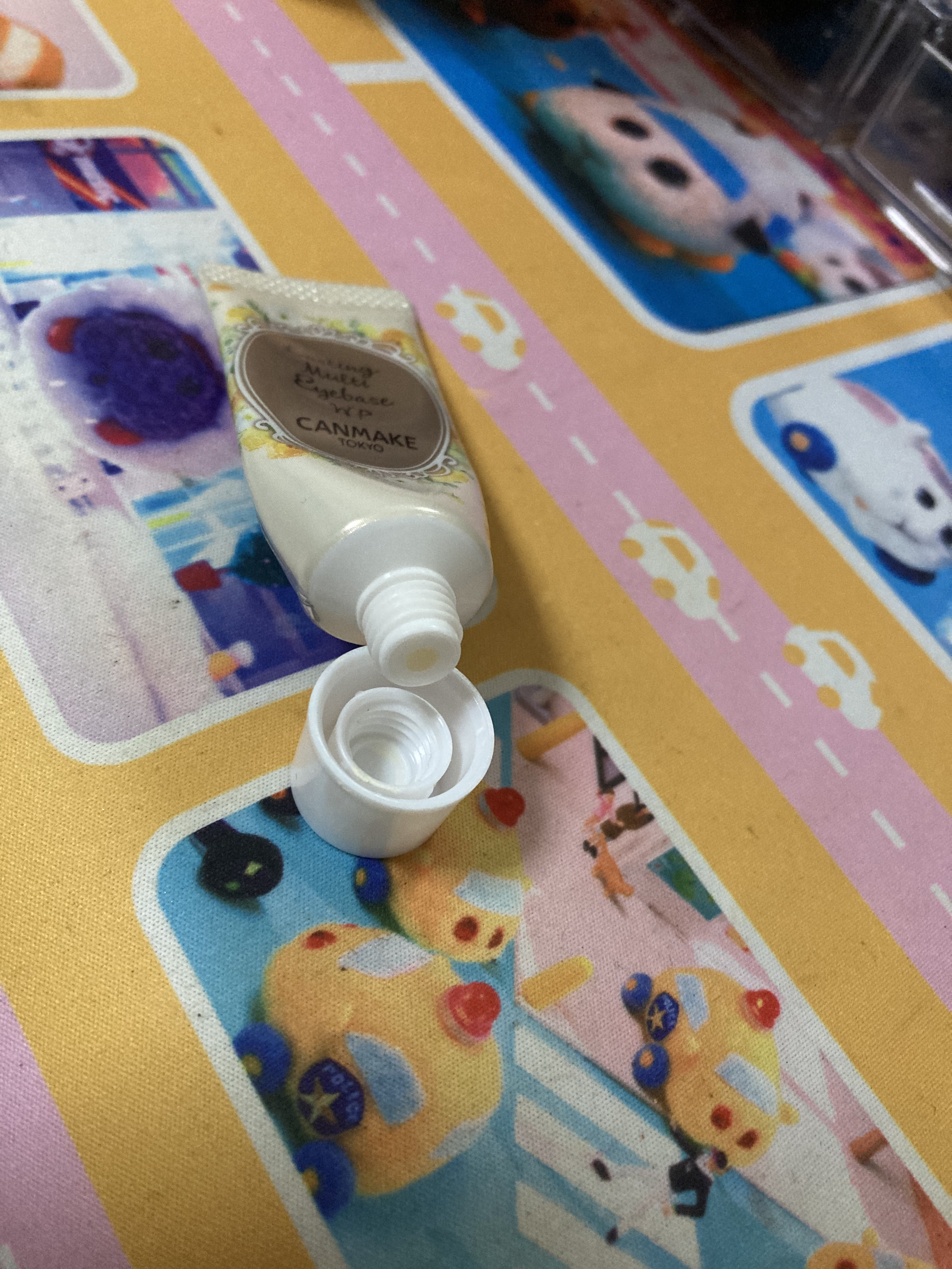 ラスティングマルチアイベース WP 02 クリームイエロー/キャンメイク/アイシャドウベースを使ったクチコミ（3枚目）