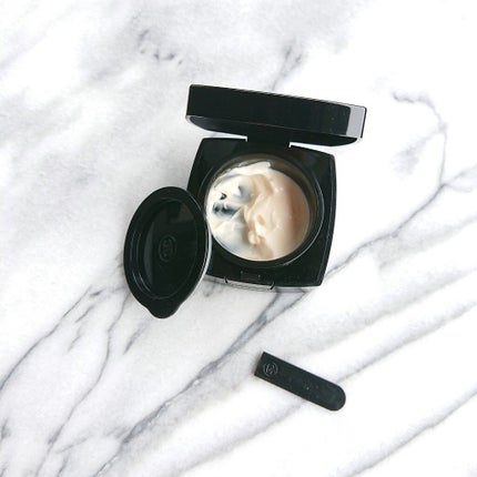 CHANEL サブリマージュ ラ クレーム Nのクチコミ「■どんな商品?
・シャネルのエイジングケアライン・サブリマージュのクリーム
・写真は数年前の限.....」(3枚目)