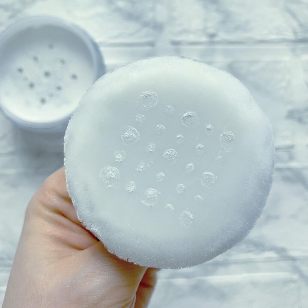 チャコット フィニッシングパウダー モイスト/チャコット・コスメティクス/ルースパウダーを使ったクチコミ(6枚目)