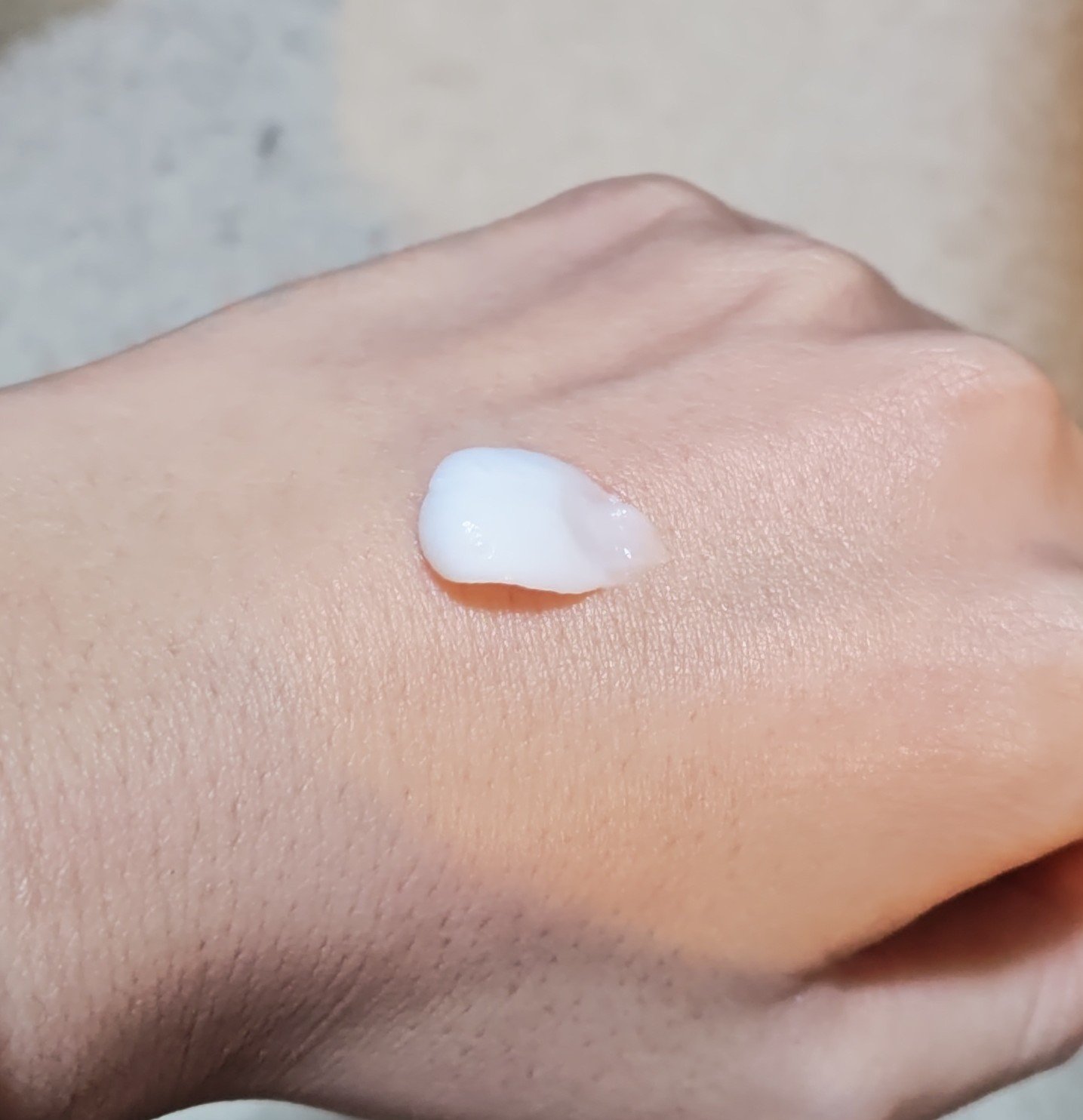 ビューティーチャージ ピーチティーの香り/アトリックス/ハンドクリームを使ったクチコミ（2枚目）