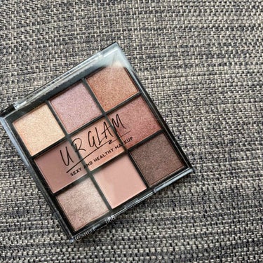 UR GLAM　BLOOMING EYE COLOR PALETTE/U R GLAM/パウダーアイシャドウを使ったクチコミ（1枚目）