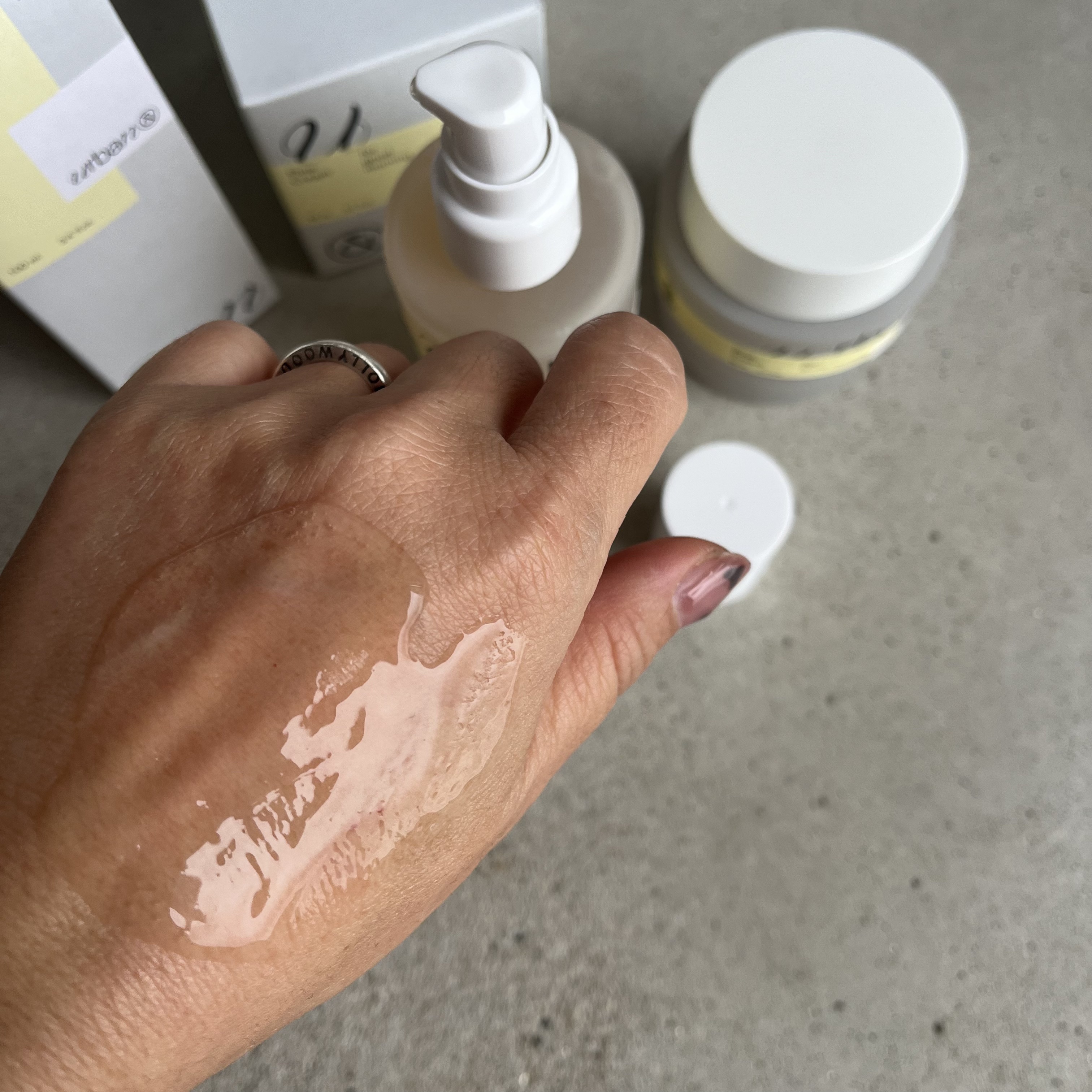 パインエッセンスインザフォレスト/urbanand/その他スキンケアを使ったクチコミ（3枚目）