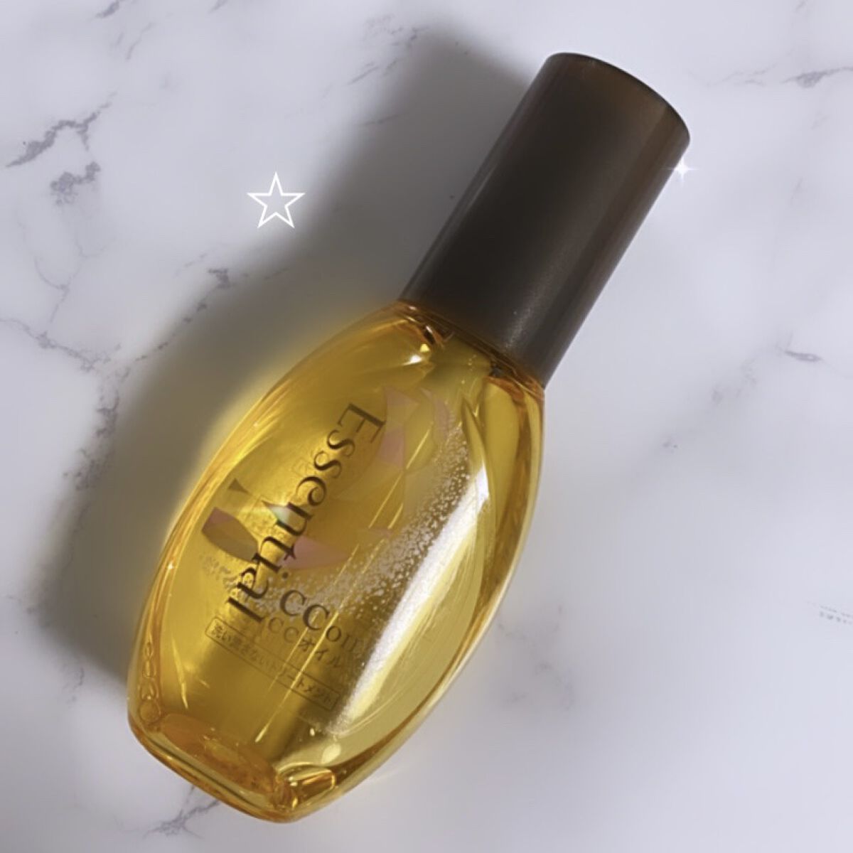 CCオイル/エッセンシャル/ヘアオイルを使ったクチコミ（1枚目）