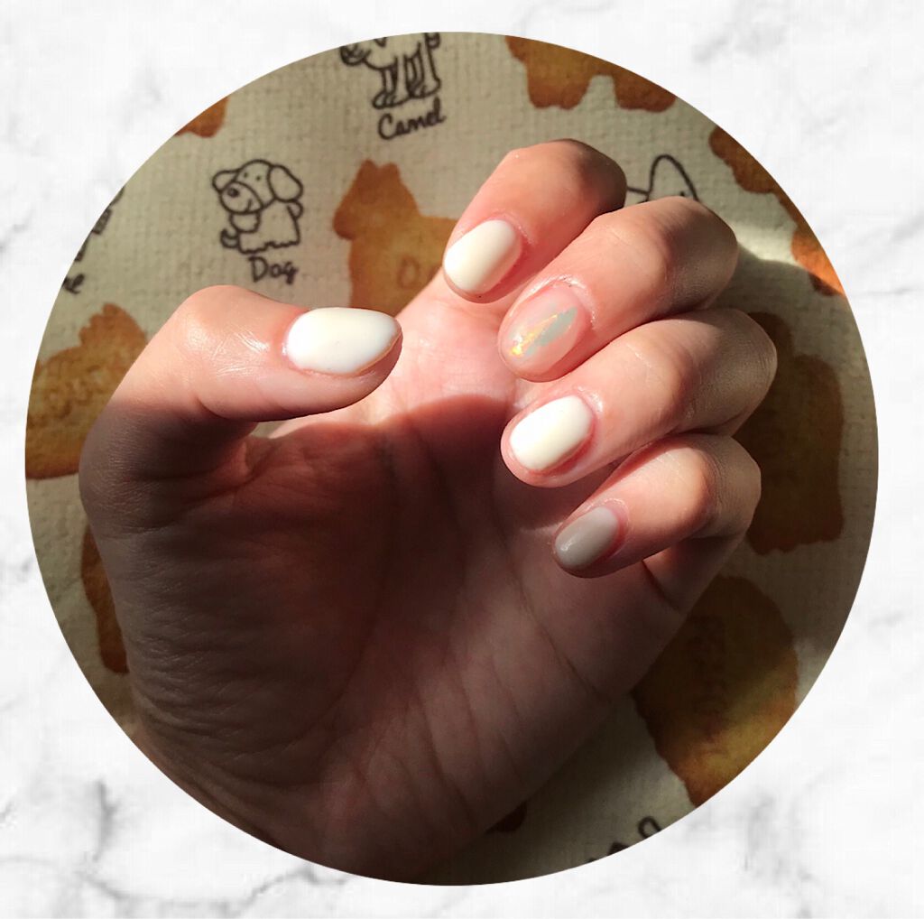さとう on LIPS 「#セルフジェルネイル#ホワイトネイルネイルは断然ショートネイル..」(1枚目)