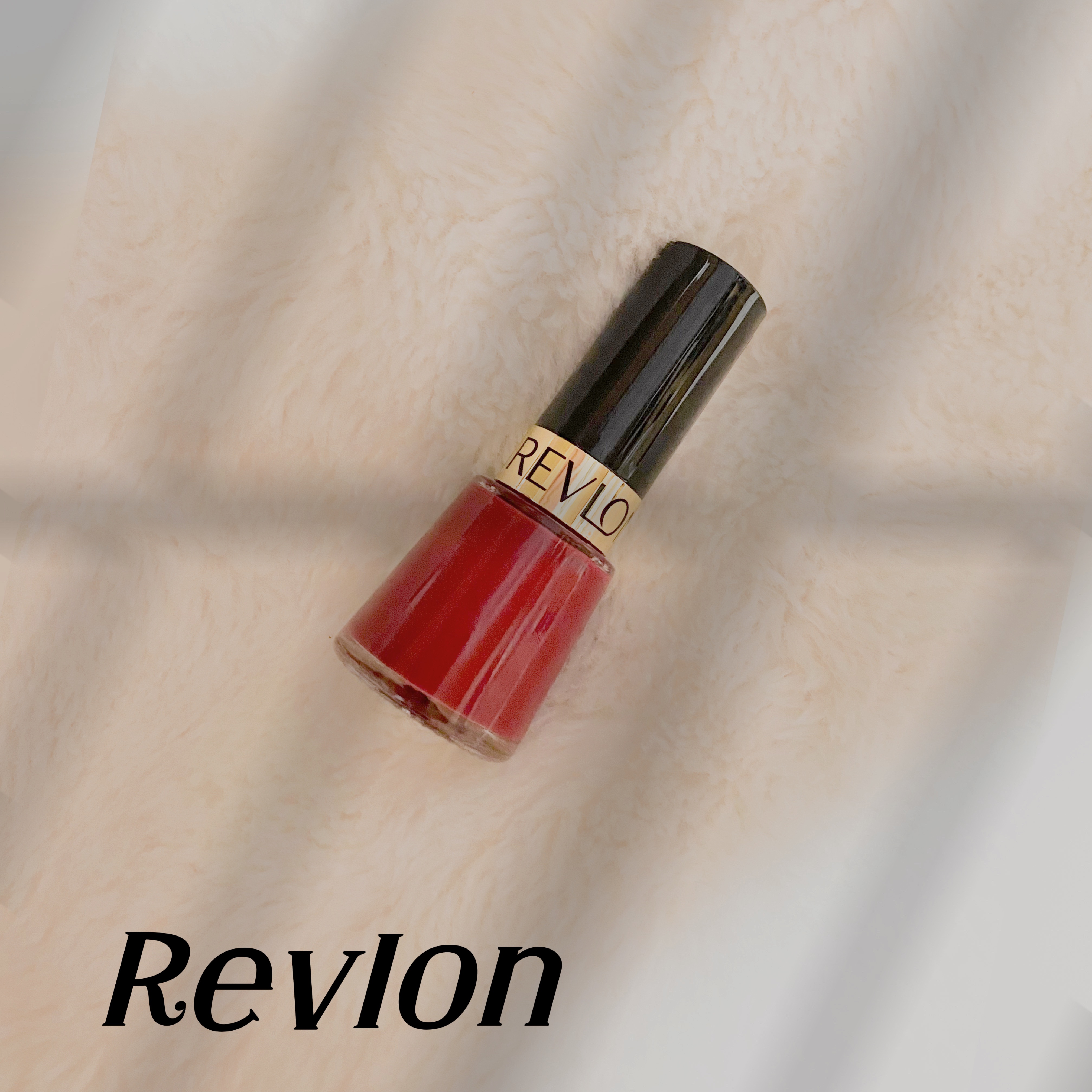 ネイル エナメル 721 レイブン レッド/REVLON/マニキュアを使ったクチコミ（1枚目）