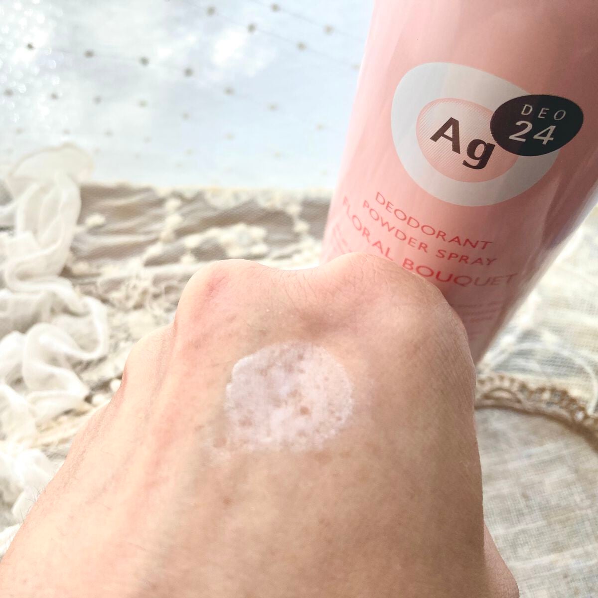 パウダースプレー(フローラルブーケ)/エージーデオ24/デオドラント・制汗剤を使ったクチコミ(2枚目)