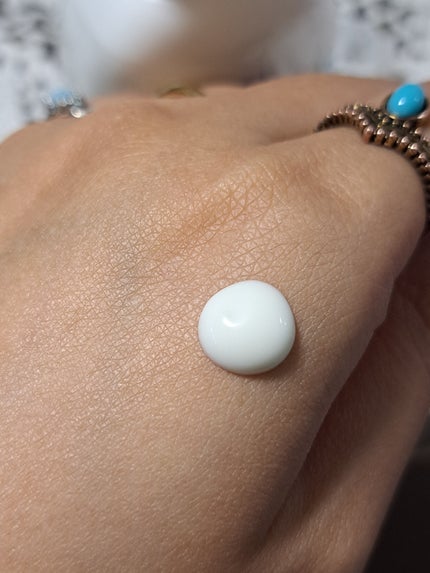 神崎ユウのクチコミ「購入品
スキンアクアスーパーモイスチャージェル購入しました。
そろそろUVクリームが無くな.....」(2枚目)