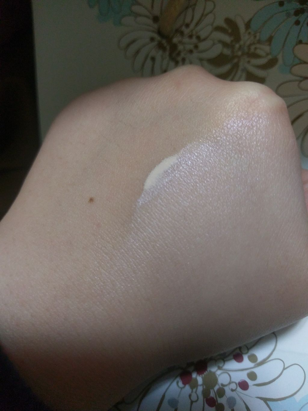 ラトゥー エクラ ファンデーション プライマー N/PAUL & JOE BEAUTE/化粧下地を使ったクチコミ(3枚目)