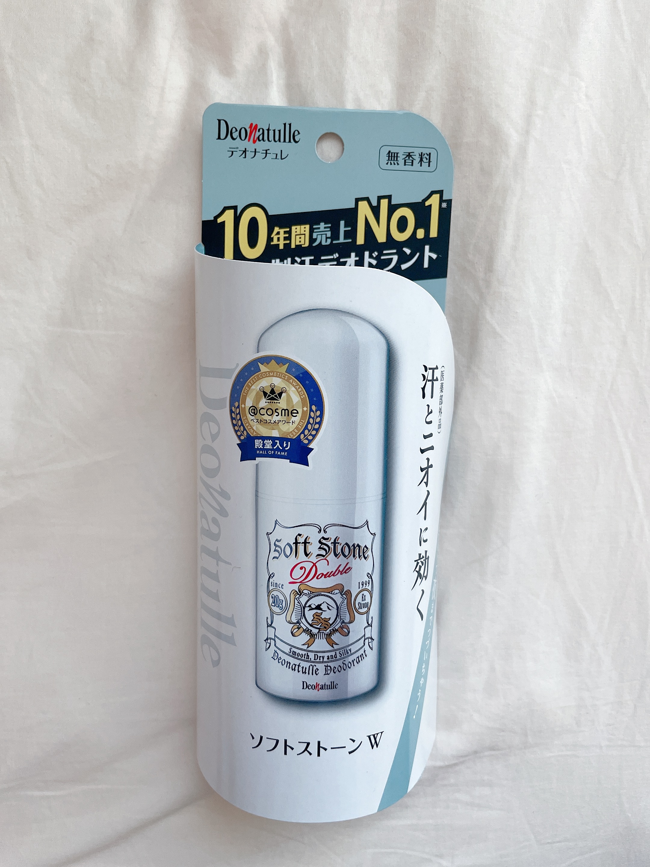 ⭐️購入品⭐️
デオナチュレ　ソフトストーンW
DN 薬用スティックFe

脇汗や臭いが気になるので購入しました！

【効能・効果】ワキガ、皮膚汗臭、制汗
【こんな方に】
・汗が臭っているのではないかと不安に感じる
・ワキガかもしれないと感