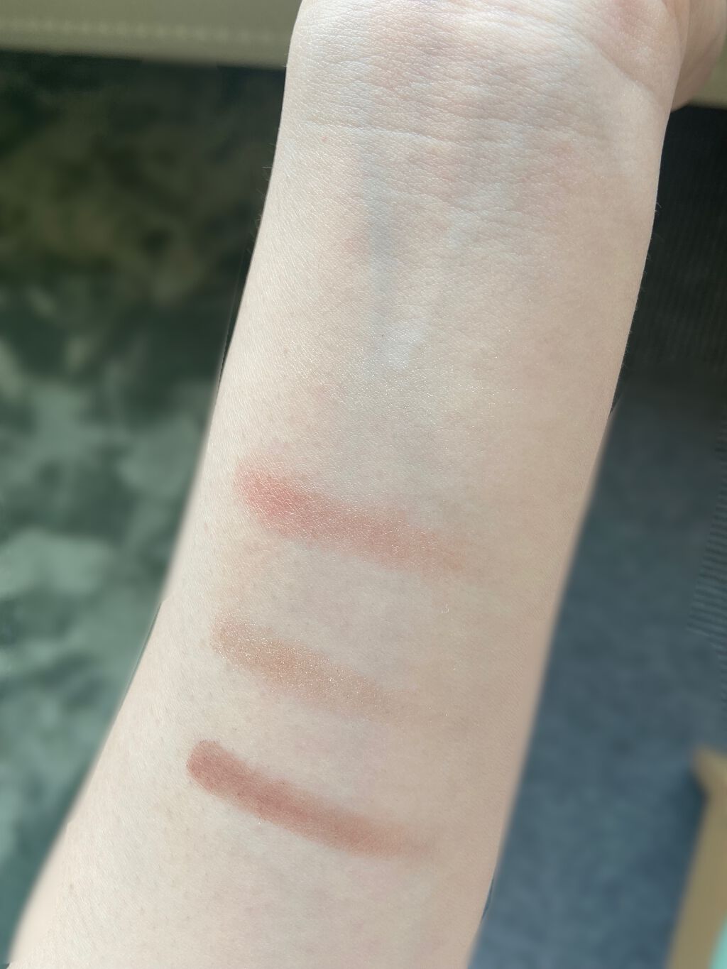 リラクシーアイシャドウ/GENE TOKYO/アイシャドウパレットを使ったクチコミ(5枚目)