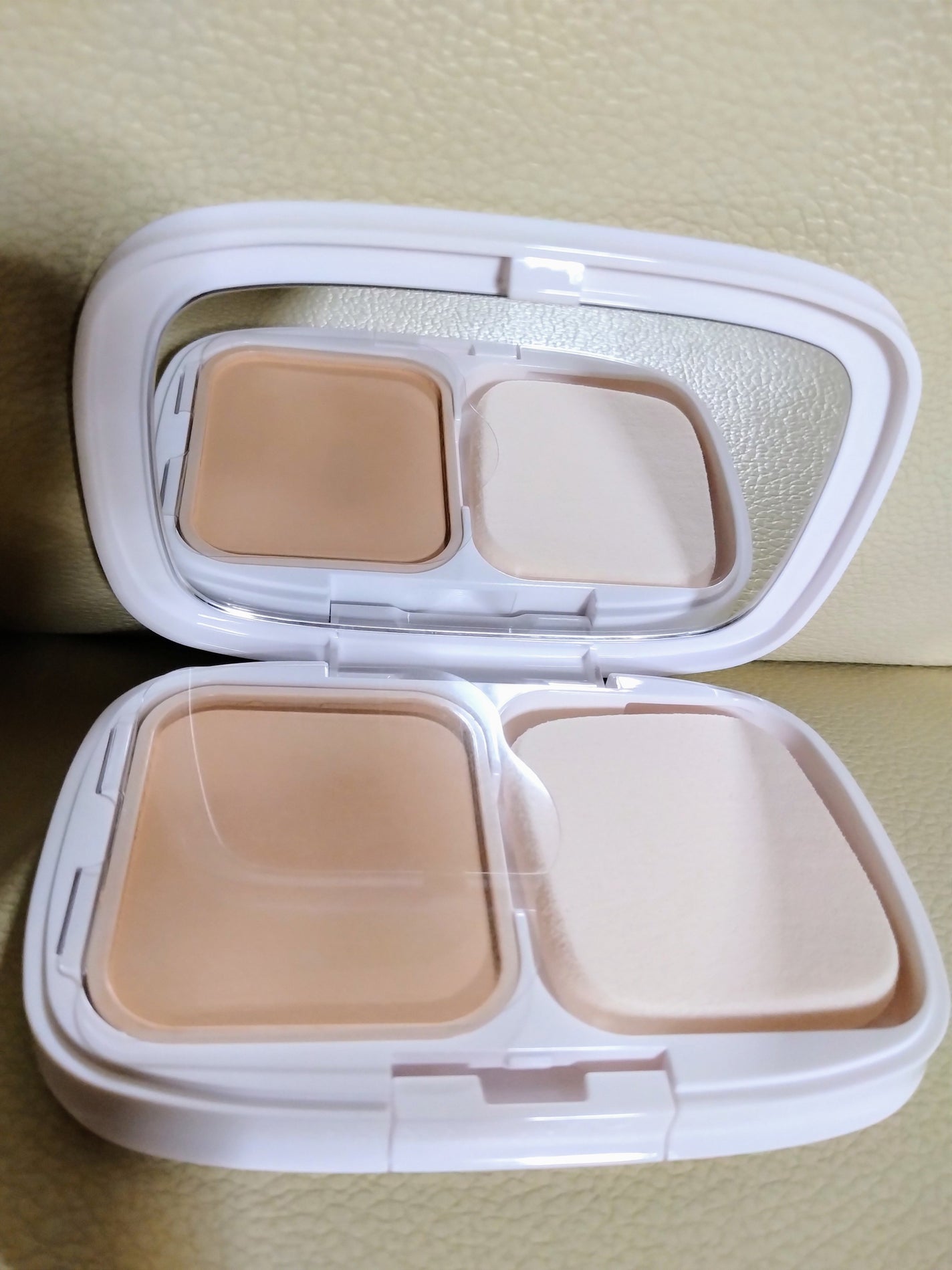 パウダーファンデーション/media luxe/パウダーファンデーションを使ったクチコミ(3枚目)