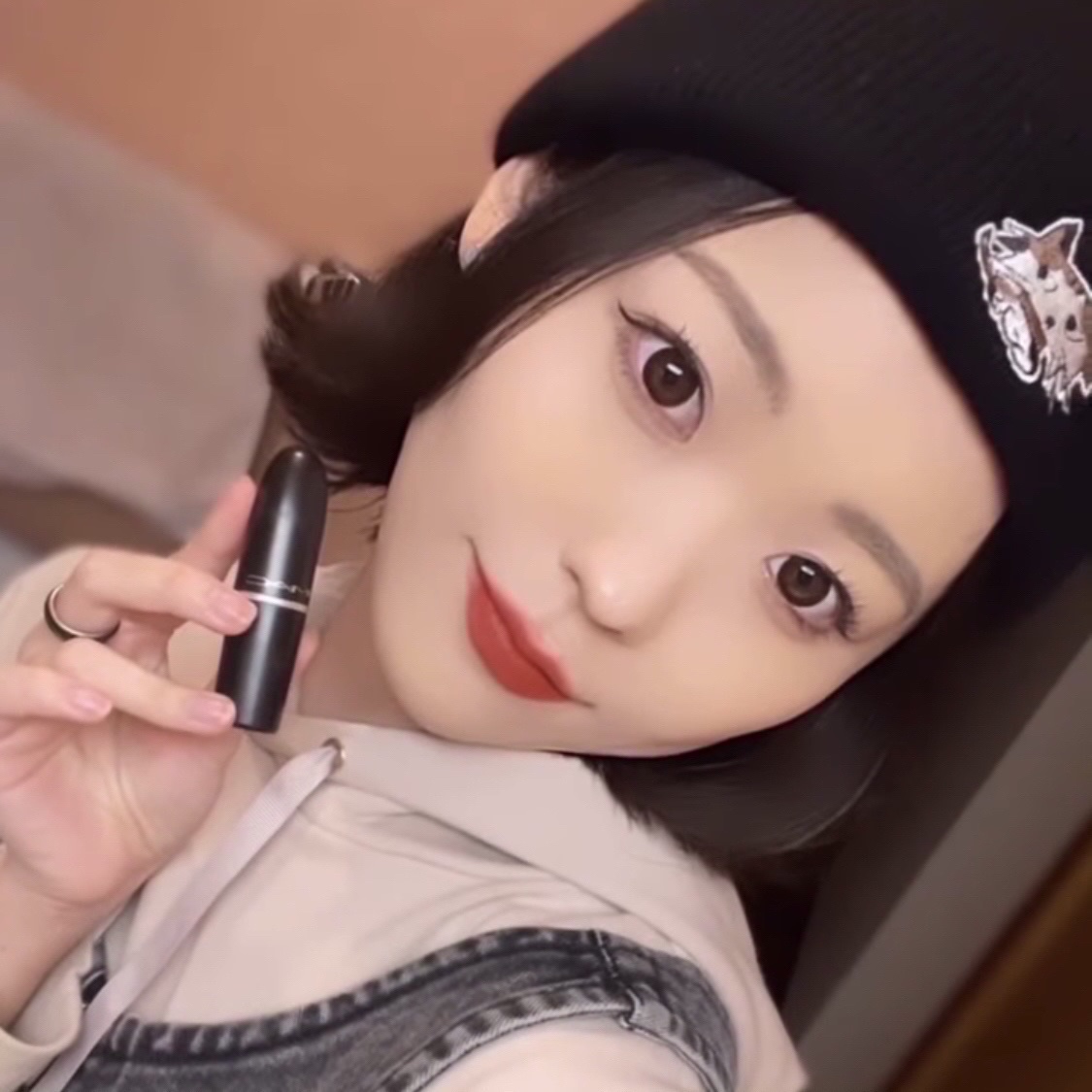 リップスティック チリ/M・A・C/口紅を使ったクチコミ（2枚目）