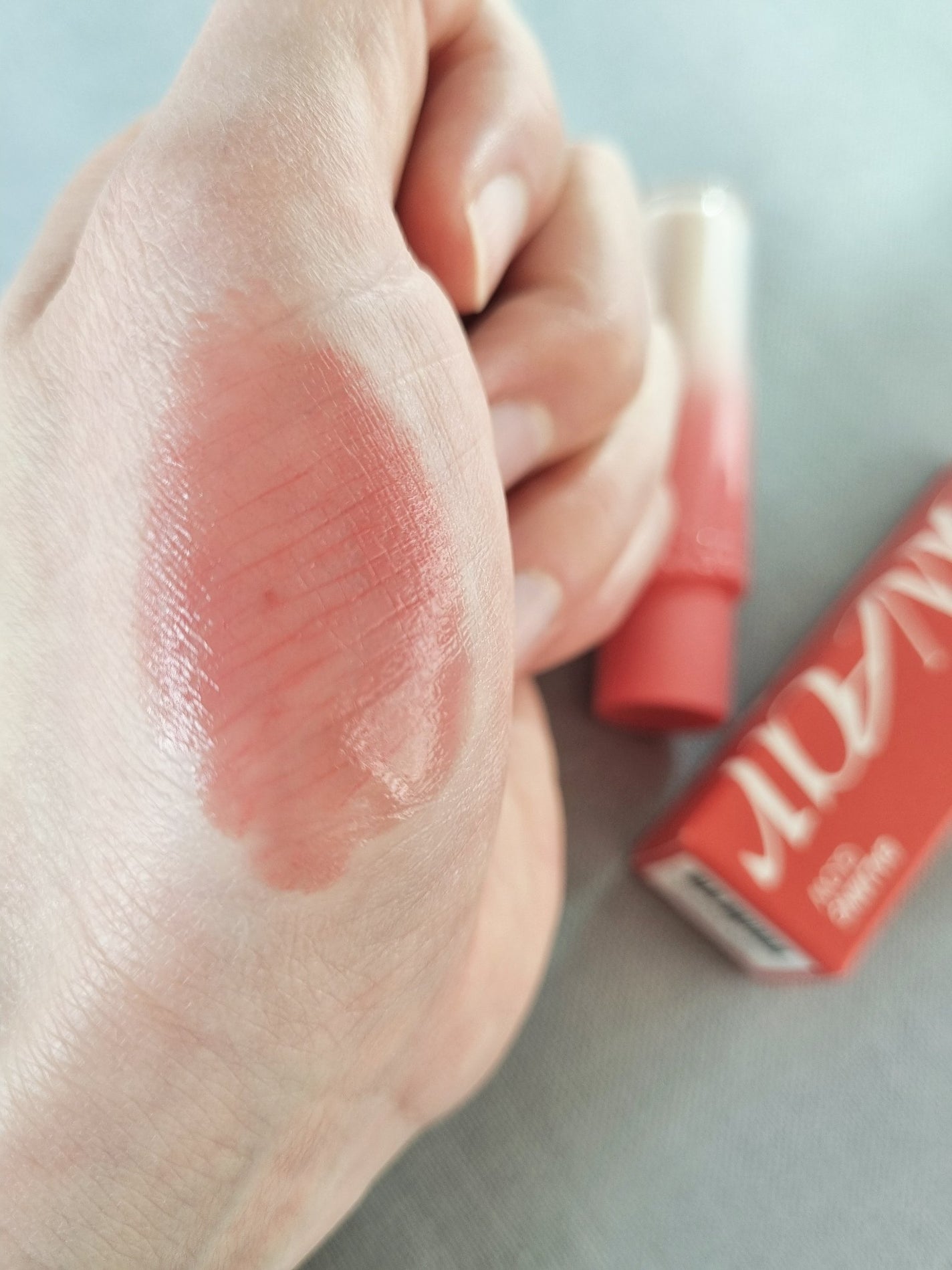 ノーウェアリップスティック バーミンググロー/espoir/口紅を使ったクチコミ(3枚目)