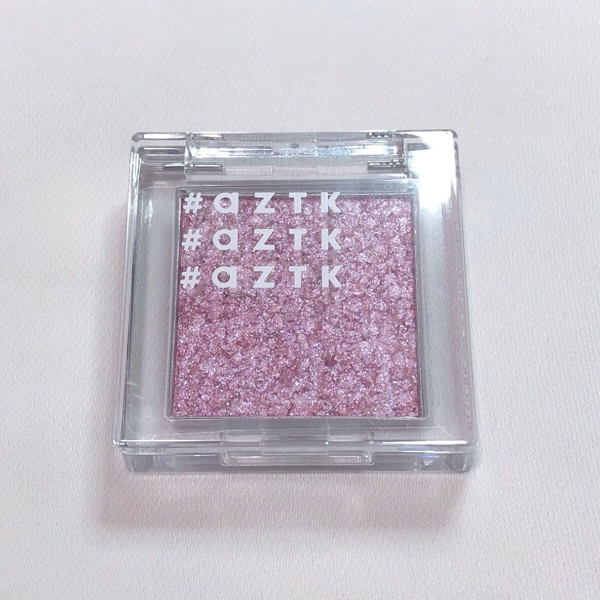 シングルアイシャドウ/aZTK/単色アイシャドウを使ったクチコミ(3枚目)