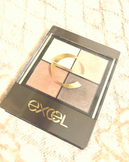 リアルクローズシャドウ/excel/アイシャドウパレットを使ったクチコミ(1枚目)