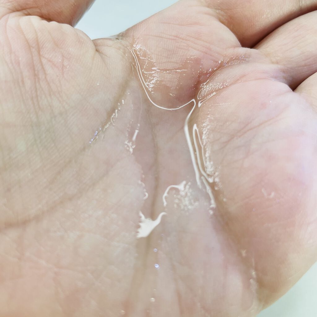 Sing オーガニック発酵クレンジングウォーターのクチコミ「こちらとにかく匂いが
いい匂いでめちゃくちゃ好きです☆
それだけでなくしっかりメイクも
OF.....」（2枚目）