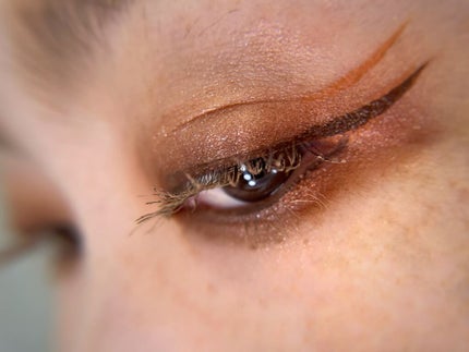 EYE OPENING LINER/UZU BY FLOWFUSHI/リキッドアイライナーを使ったクチコミ(3枚目)