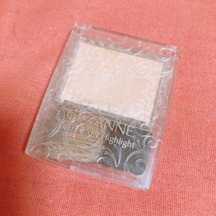 パールグロウハイライト/CEZANNE/パウダーハイライトを使ったクチコミ(2枚目)