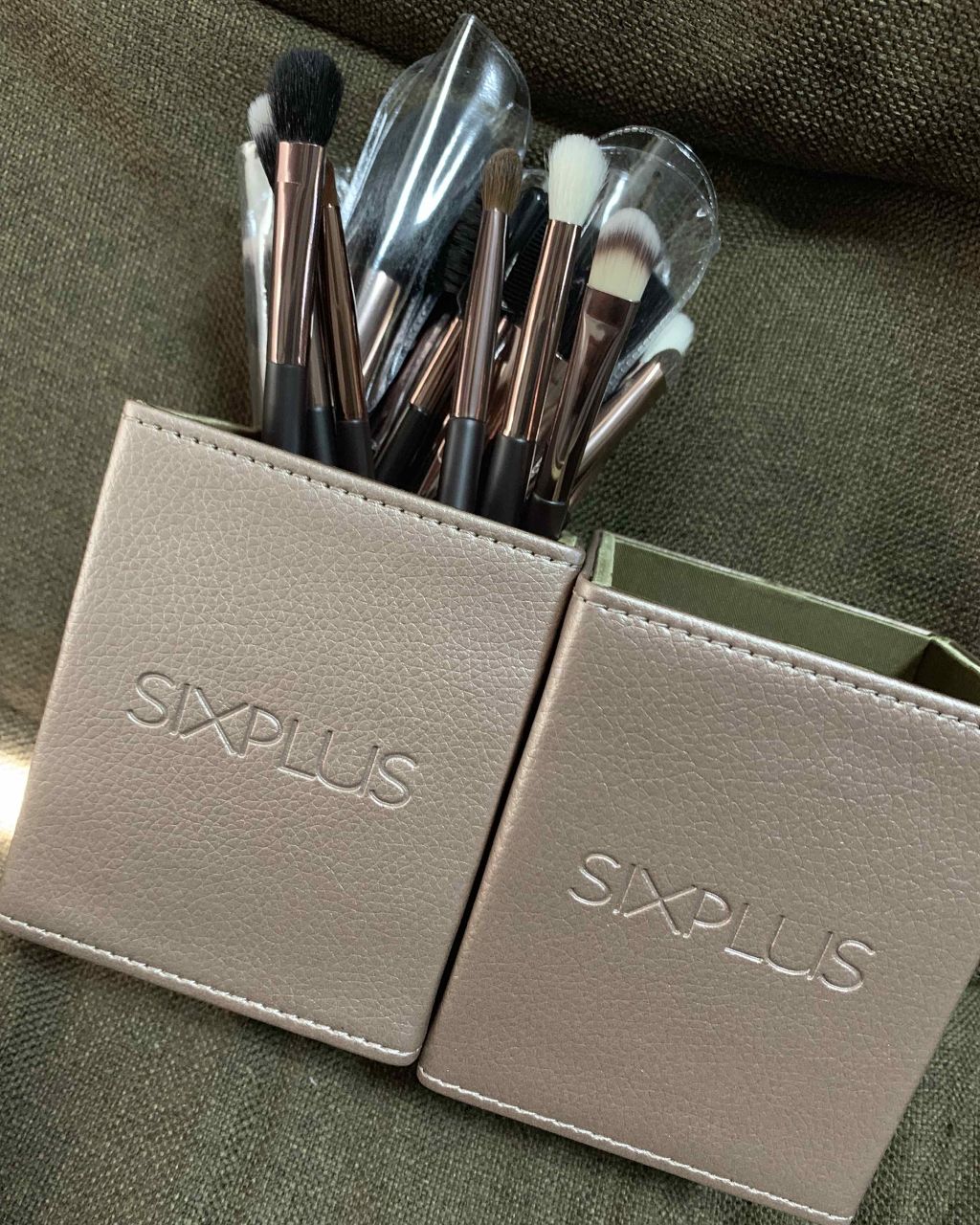 15本メイクブラシセット/SIXPLUS/メイクブラシを使ったクチコミ(2枚目)
