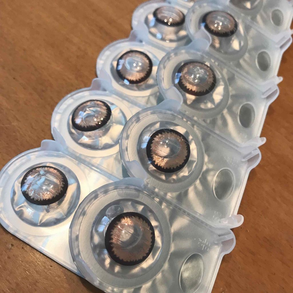 マンスリーシリーズ/PLAY/UP/１ヶ月（１MONTH）カラコンを使ったクチコミ（2枚目）