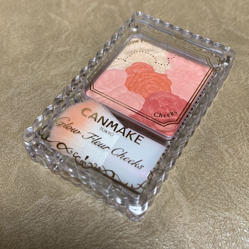 グロウフルールチークス/キャンメイク/パウダーチークを使ったクチコミ（2枚目）