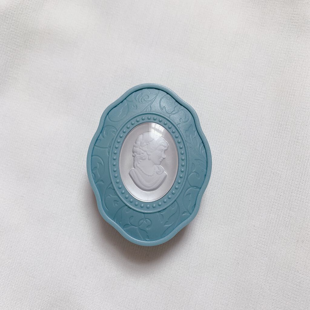 プレスト チークカラー N/レ・メルヴェイユーズ ラデュレ/パウダーチークを使ったクチコミ(2枚目)