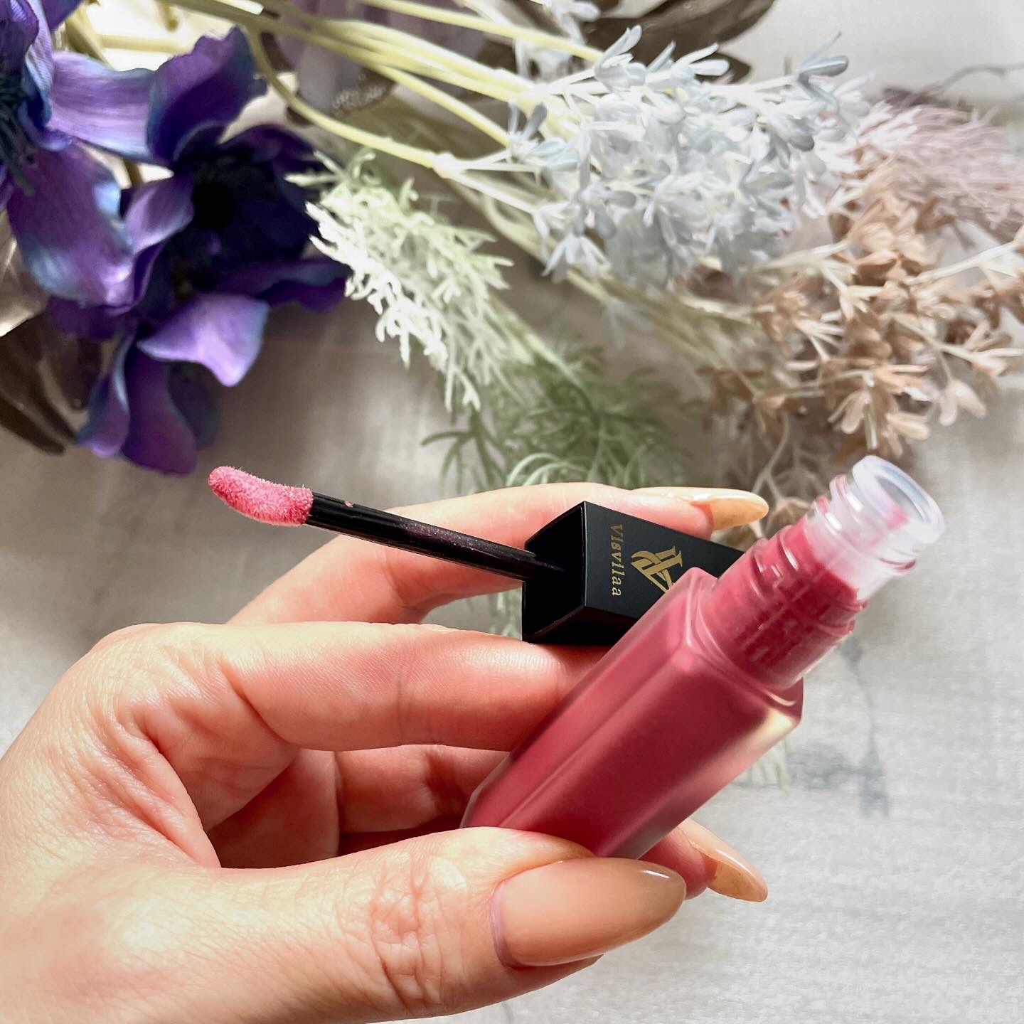 Vヴィヴィットロゼ リップグロス/Visvilaa/リップグロスを使ったクチコミ（2枚目）