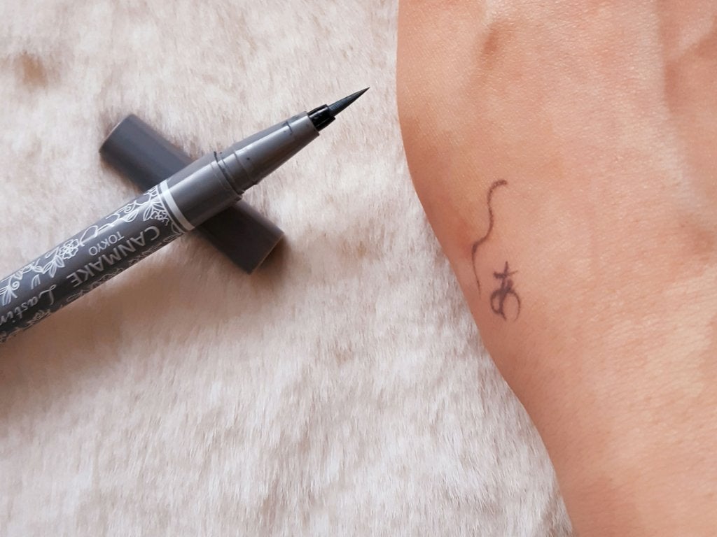 ラスティングリキッドライナー/キャンメイク/リキッドアイライナーを使ったクチコミ(2枚目)