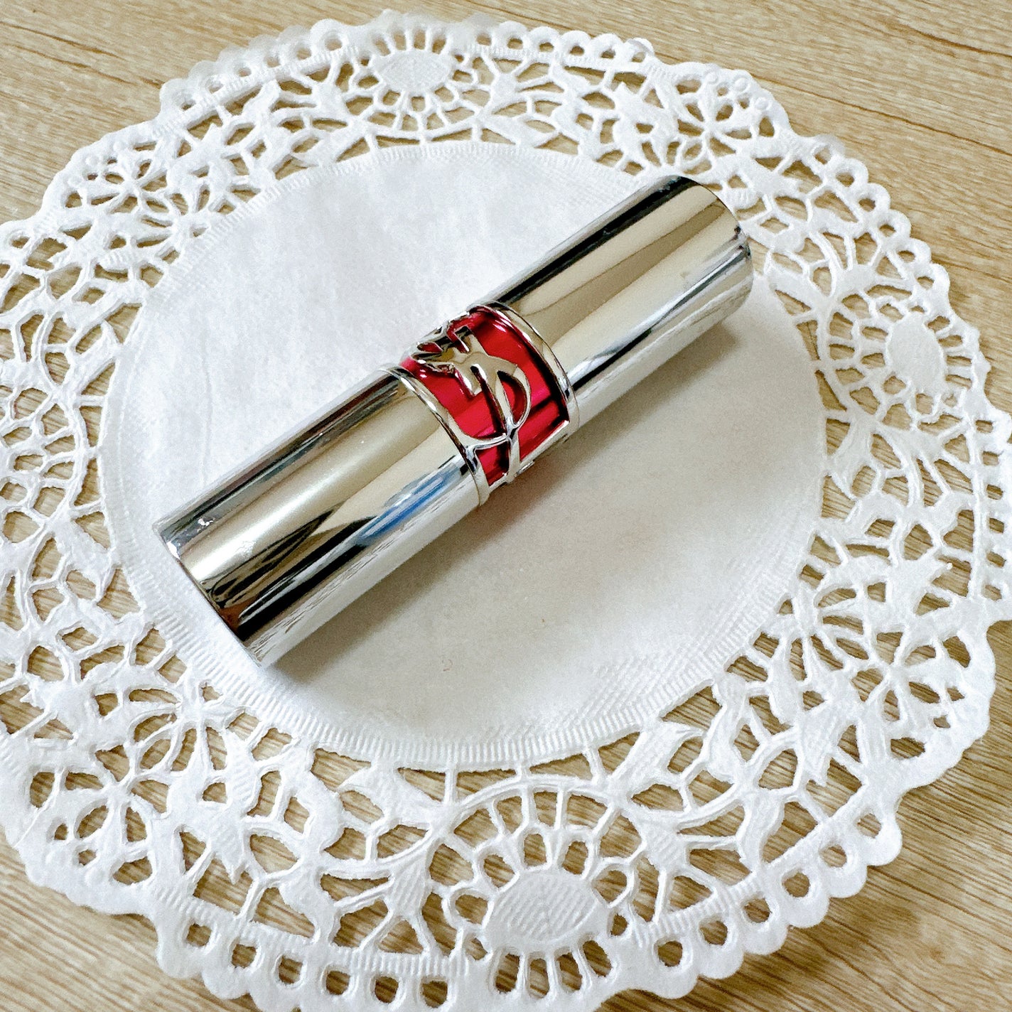 YSL ラブシャイン キャンディグレーズ/YVES SAINT LAURENT BEAUTE/口紅を使ったクチコミ(2枚目)