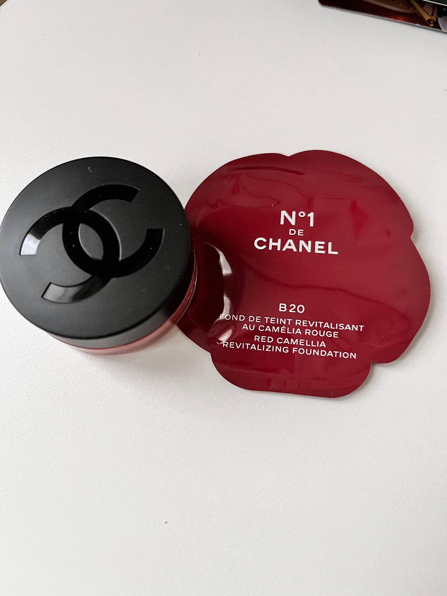 リップ&チーク ボーム N°1 ドゥ シャネル/CHANEL/口紅を使ったクチコミ(1枚目)