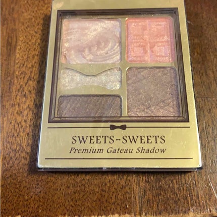 プレミアムガトーシャドウ/スウィーツ スウィーツ/アイシャドウパレットを使ったクチコミ(1枚目)