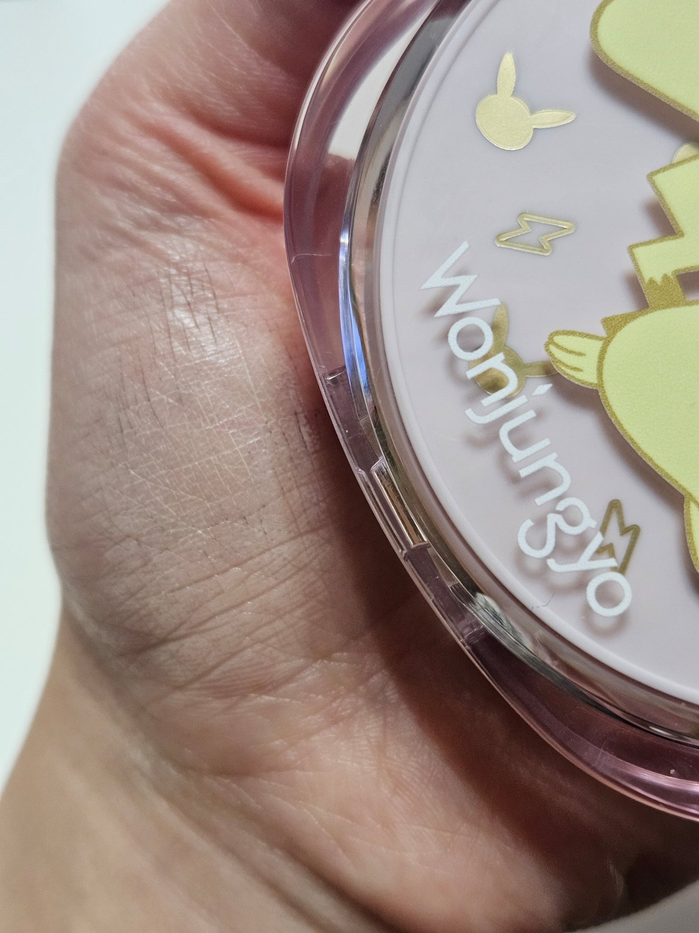 ウォンジョンヨ プロ パーフェクティングクッション カバー/Wonjungyo/クッションファンデーションを使ったクチコミ(5枚目)