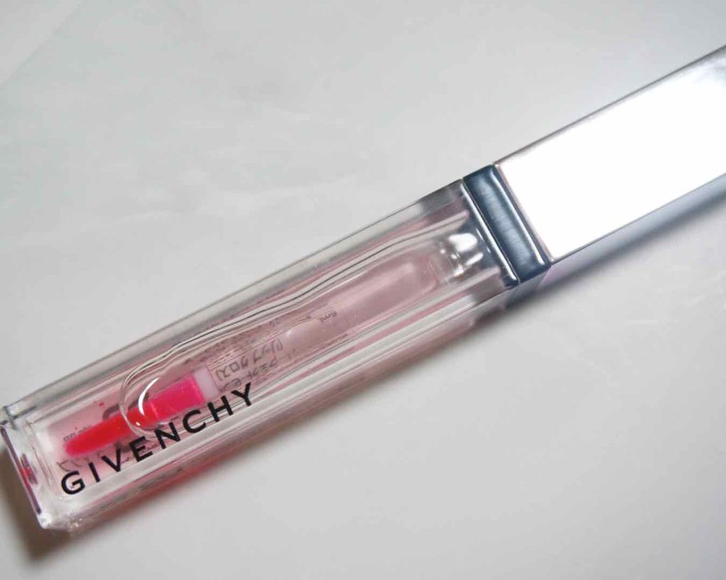 グロス・レヴェラトゥール/GIVENCHY/リップグロスを使ったクチコミ(1枚目)