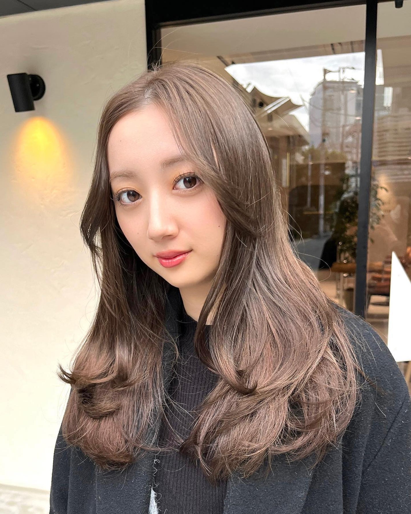 HARUNA on LIPS 「おしゃれなナチュラルヘア✨.韓国っぽく🌟たっぷりレイヤーで簡単..」(2枚目)