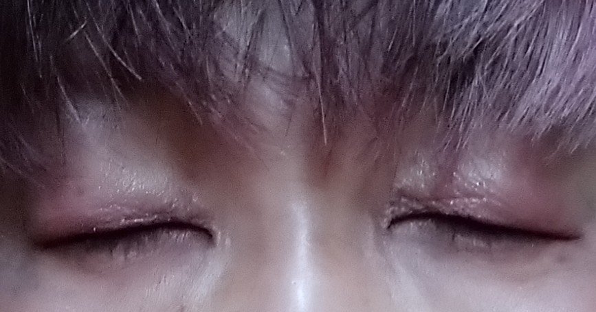 アイデイト ラメライナー 01 クリアグリッター/IDATE/リキッドアイシャドウを使ったクチコミ（3枚目）